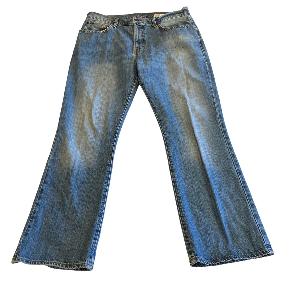 Cremieux Premium Denim Jeans Mens 35x30 (Fit 35x29) Bootcut Medium‎ Wash Blue